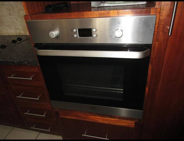 2 BEDROOM PROPERTY TO RENT IN RETIRE AT MIDSTREAM